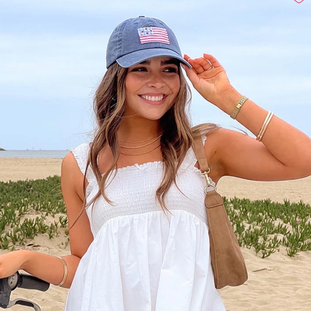 FLAG HAT BEGINNING BOUTIQUE